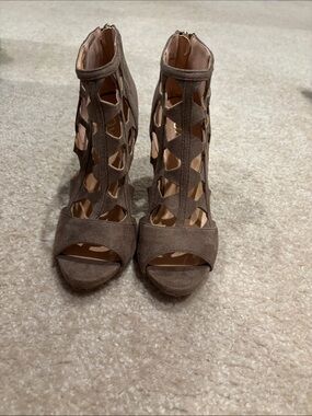 XOXO Taupe Cutout Suede Peep-Toe Block Heels